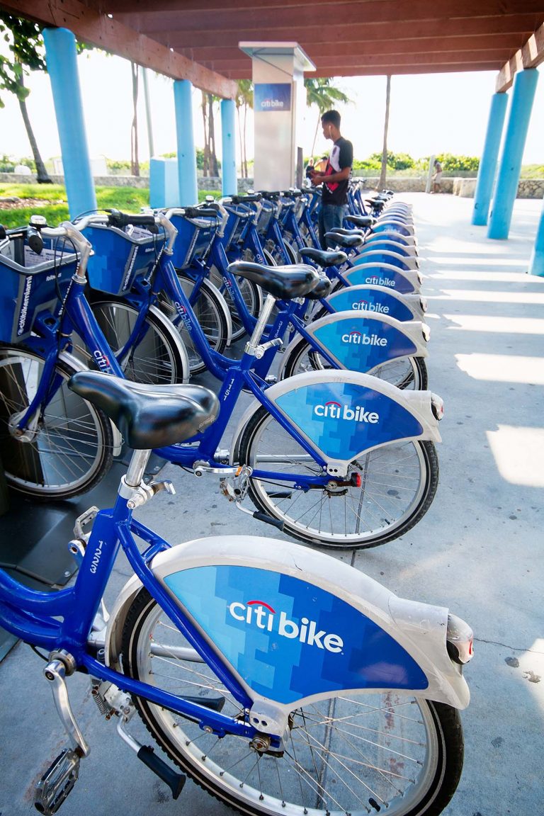 Citi Bike / Bicicletas Citi ENJOY MIAMI BEACH